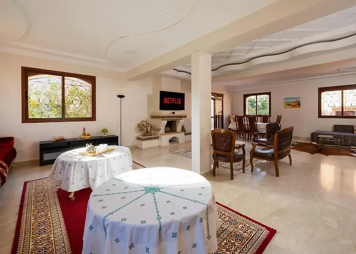 Beautiful Central Marrakech Villa